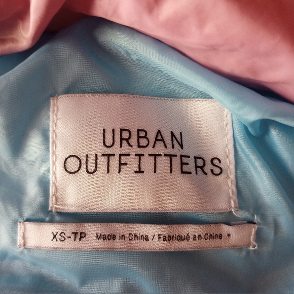 Urban Outfitters Pink & Blue Cotton Candy Puffer Jacket Coat Size XS - Picture 14 of 16